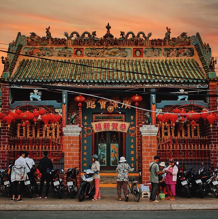 Đẹp ngỡ ngàng chùa Ông - kiến trúc mang đậm chất Trung Hoa